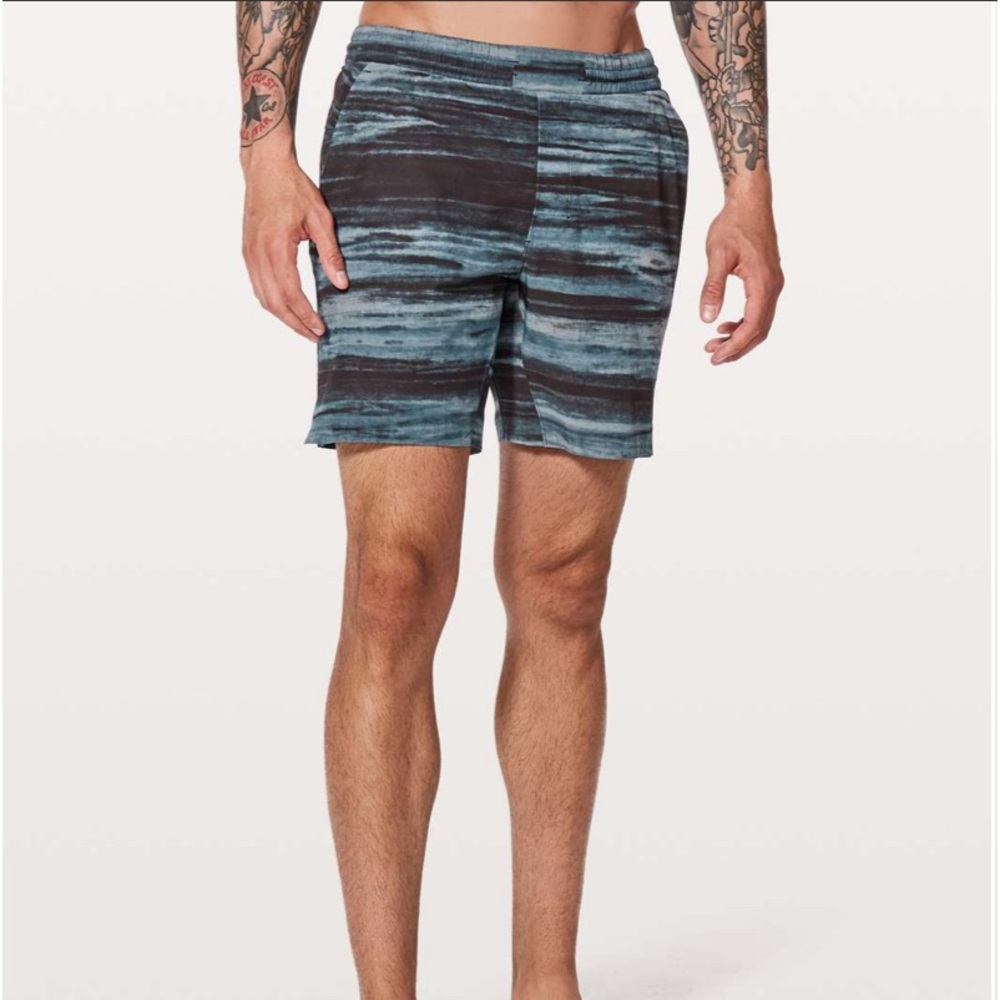 Lululemon Channel Cross Short *7" Updated
High Tide Multi